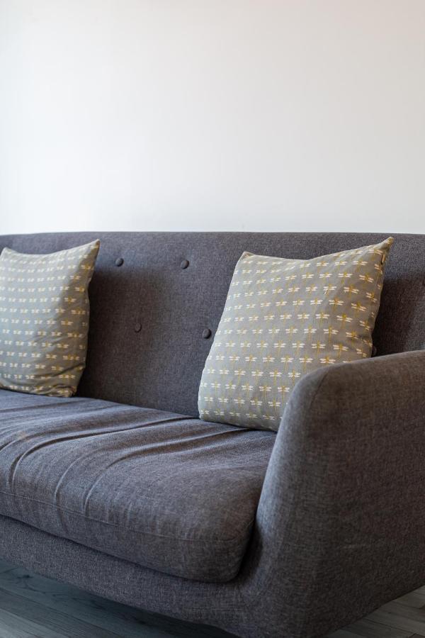 Modern Luxury Apartment, Sleeps 6, Best Location Belfast Exterior photo